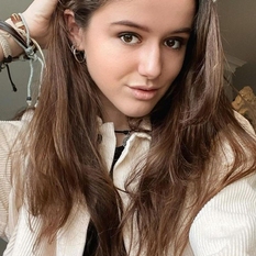 MissaB (26 jaar  ) uit Drenthe