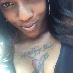 Joan36 (43 jaar  ) uit Noord-Holland