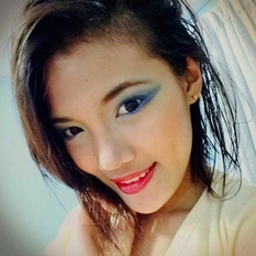 Bella (33 jaar  ) uit Groningen