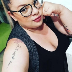 allesstevig (19 jaar  ) uit Noord-Brabant