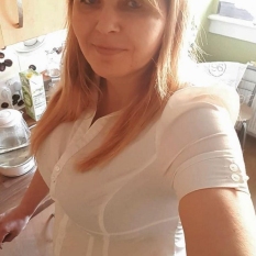 Boerinmetstijl (52 jaar  ) uit Flevoland