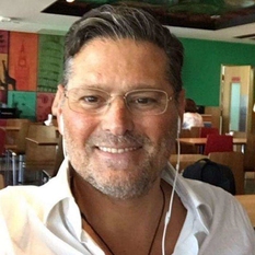 Berts (61 jaar  ) uit Vlaams-Limburg