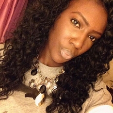 baylee (32 jaar  ) uit Flevoland