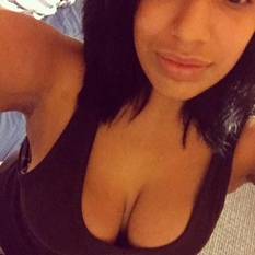 Fayfay (36 jaar  ) uit Noord-Holland