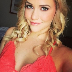 Yrana (31 jaar  ) uit Zuid-Holland