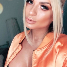 Deewie (33 jaar  ) uit Waals-Brabant