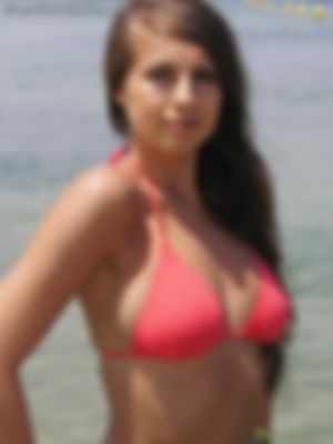 Zwarte geribbelde glazen dildo