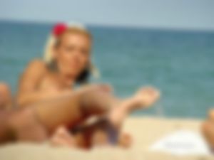 Jaja ik ben dan eindelijk zo ver om de stap te nemen om eens een keer via deze weg een leuk sex maatje aan de haak te slaan!