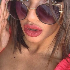 glittergea (22 jaar  ) uit Zuid-Holland