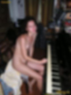 Gratis Sexcontact met Big-Busty-Women op BBWgezocht.nl!