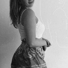 opgeslagenogen (21 jaar  ) uit Noord-Holland