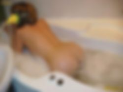 Vrouw van 49 zoekt plezier