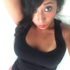 Sariiii (32 jaar  ) uit Zuid-Holland