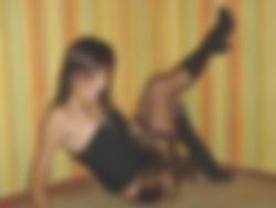 SLAVIN MET PRACHTIG KAALGESCHOREN KOPJE