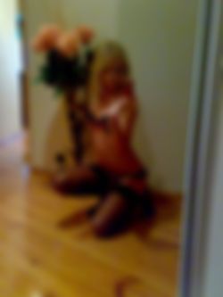 Zakenman zoekt hoer/prostitue/escort-dame voor vaste relatie