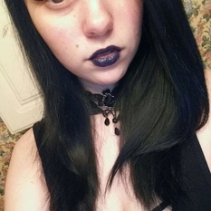 LolitaYoung (24 jaar  ) uit West-vlaanderen