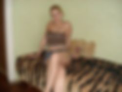 BRASSCHAAT ! vandaag maandag !!! lesbische sex trio actie 100 voor 30 min