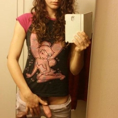 HeteDione (26 jaar  ) uit Het Brussels Hoofdst