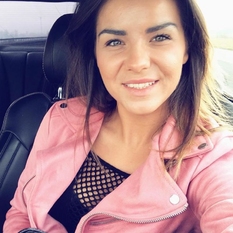 Jesicall (29 jaar  ) uit Vlaams-Limburg