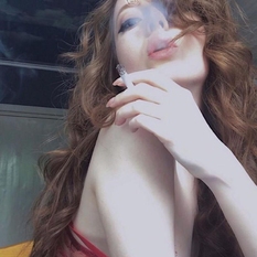 Amynymf (25 jaar  ) uit Zuid-Holland