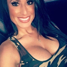 Sien (33 jaar  ) uit Zuid-Holland