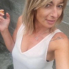 Ilizen (53 jaar  ) uit Utrecht