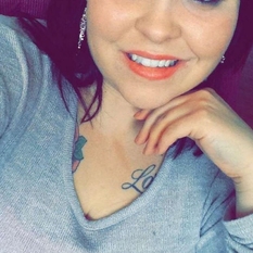 Vivie (30 jaar  ) uit Overijssel