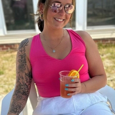 Elleonore (30 jaar  ) uit Noord-Holland