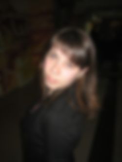 Ik ben Chiara ik ben 36 jaar en kom uit de omgeving vansittard.Ik zou graag in contact willen komen met een man via deze weg die ook opzoek isnaar een lekkere stevige verwen beurt als mij.Als bonus leg ik er nog een hete en vooral spannende massage boven op.Ik wacht op reactie