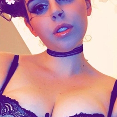 kimb0 (23 jaar  ) uit Zuid-Holland