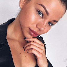 Fladdertjes (22 jaar  ) uit Flevoland