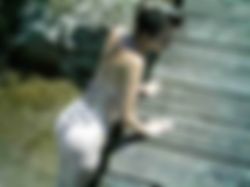 Hop, hop: BENEN IN DE LUCHT Gangbang nu maandag van 12 tot 19u.