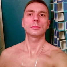 Karime (47 jaar  ) uit Vlaams-brabant