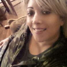 Tatyana (44 jaar  ) uit Antwerpen