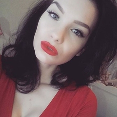 Lavidiaa (23 jaar  ) uit Zuid-Holland