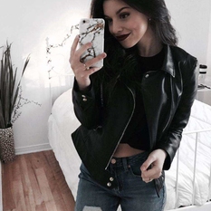 Lizzies (25 jaar  ) uit Zuid-Holland