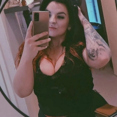 peggyvantia (25 jaar  ) uit Friesland