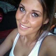 lieklllove (29 jaar  ) uit Antwerpen