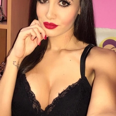 Billeke (27 jaar  ) uit Zuid-Holland