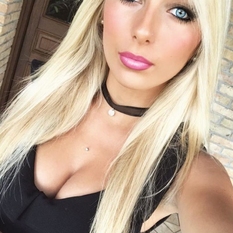 lilous (27 jaar  ) uit Waals-Brabant