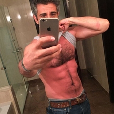 hargogog (55 jaar  ) uit Overijssel