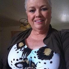 jokeH (67 jaar  ) uit Limburg