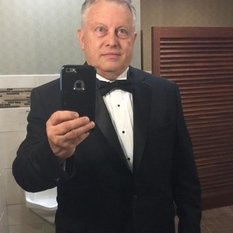 Boerharms (68 jaar  ) uit Drenthe