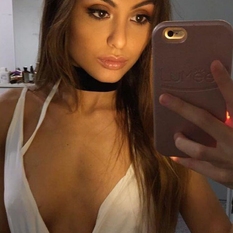 MissMagixx (27 jaar  ) uit Limburg