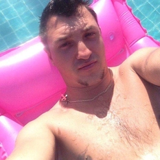 Stefg (49 jaar  ) uit West-vlaanderen