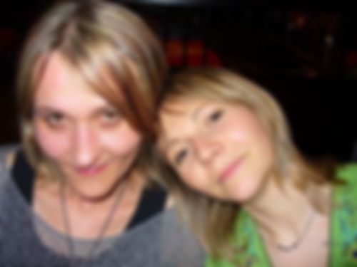 travje zoekt hete lullen voor gangbang