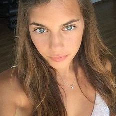 Indy99 (23 jaar  ) uit Groningen