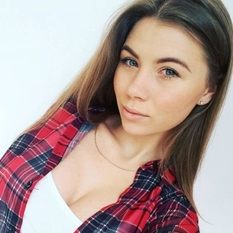 Danaga (23 jaar  ) uit Noord-Brabant