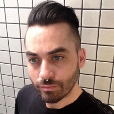 janRolf (44 jaar  ) uit Zuid-Holland