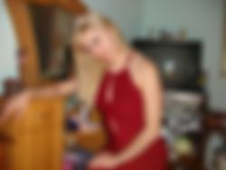 Knappe blondine privÃ© en tantra massage